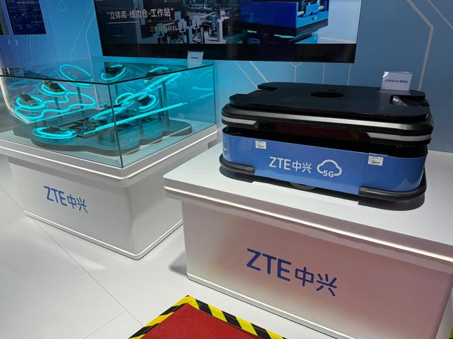 沉浸體驗!鏈博會展區(qū)變身&ldquo;黑科技&rdquo;競技場